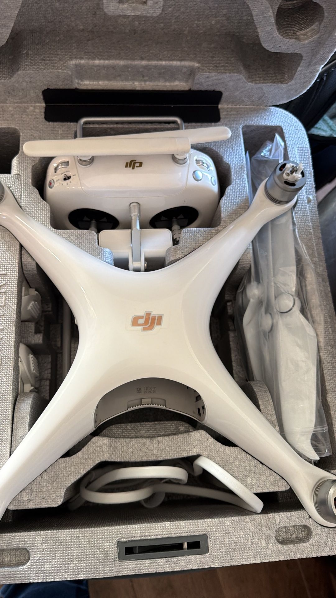 DJI PHANTOM PRO V2