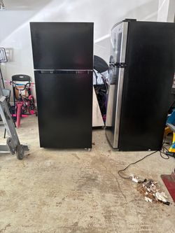 Black Top-Freezer Refrigerator