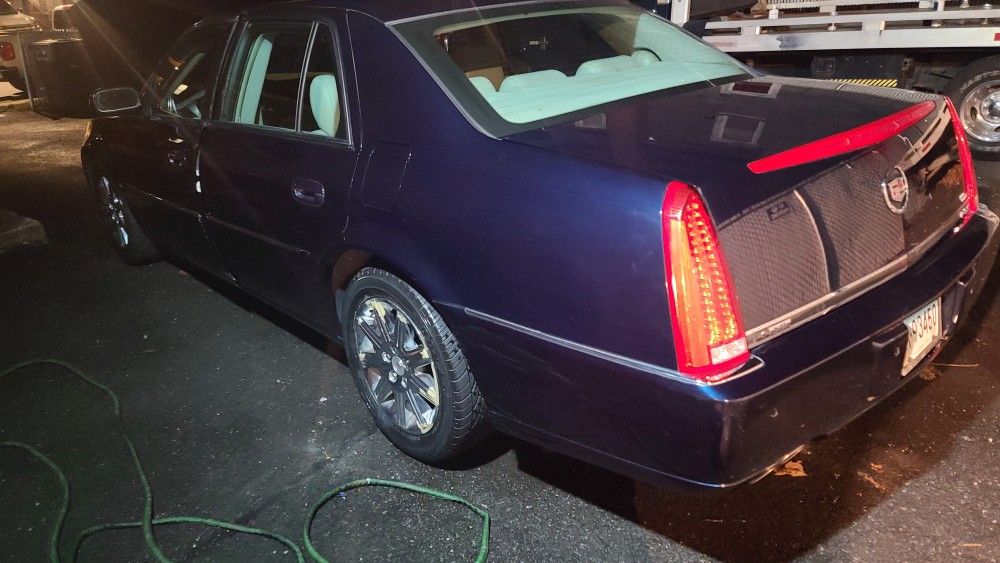 2009 Cadillac DTS
