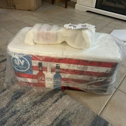 UV Vodka Rolling Cooler