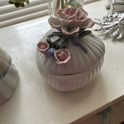 Porcelain Ring box Vintage 