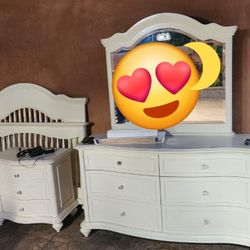Bedroom Furniture Set (Solid Wood)