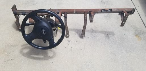 Dashboard support and Steering Wheel