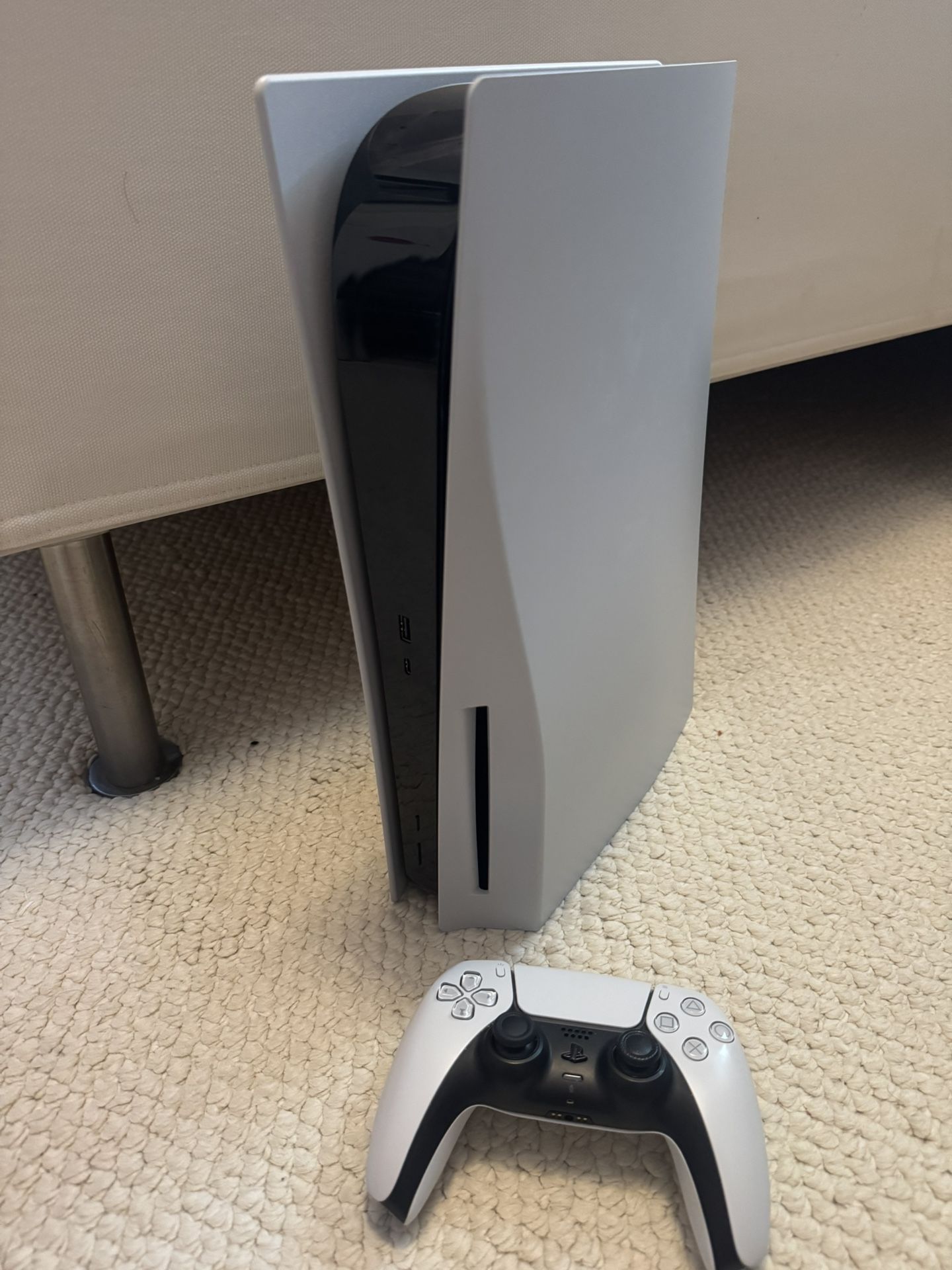 Playstation 5 Disc With One Controller