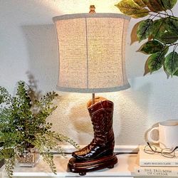 Cowboy Boot Table Lamp, Works Great 24"x10" - PORCH PICKUP ONLY , CASH ONLY 