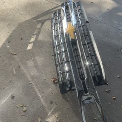 2020 Chevy Silverado Grill 