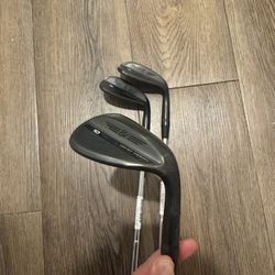 Titleist Vokey SM10 Jet Black Wedge Set (52.08F, 56.10S, 60.04T)