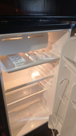 Mini fridge