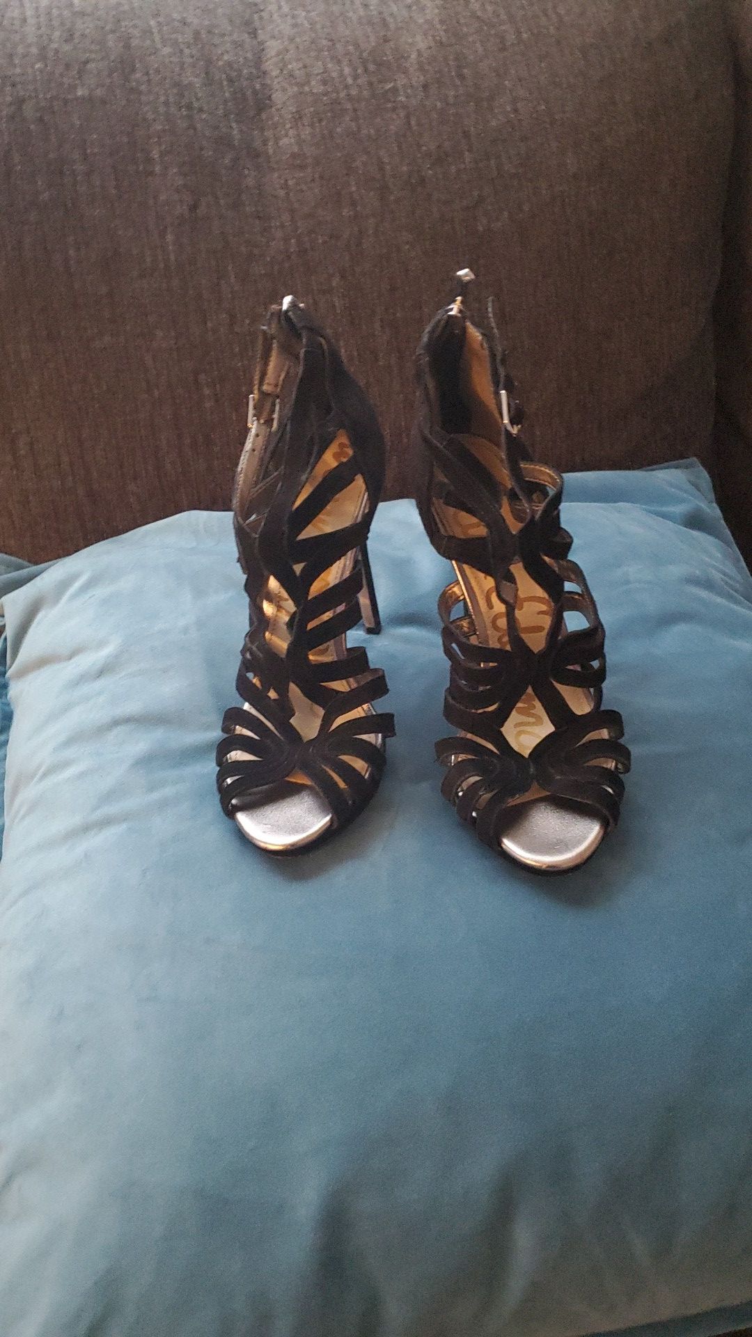 Black high heels- 3 pairs