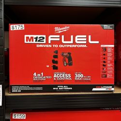 Milwaukee M12 Fuel Installation Drill/Driver Kit