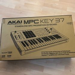 AKAI MPC 37