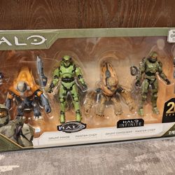 Halo World Of Halo Scale- Combat Evolved & Infinite 12 Piece Action Figure Set