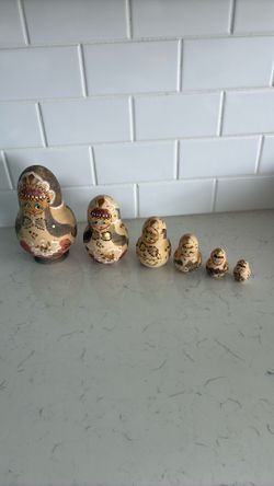 Set of six Russian dolls