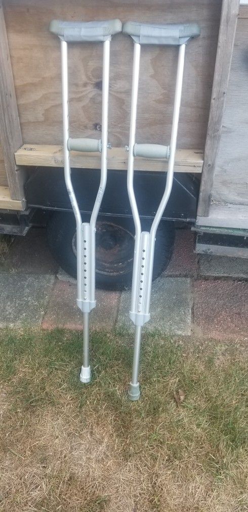 Childs Crutches