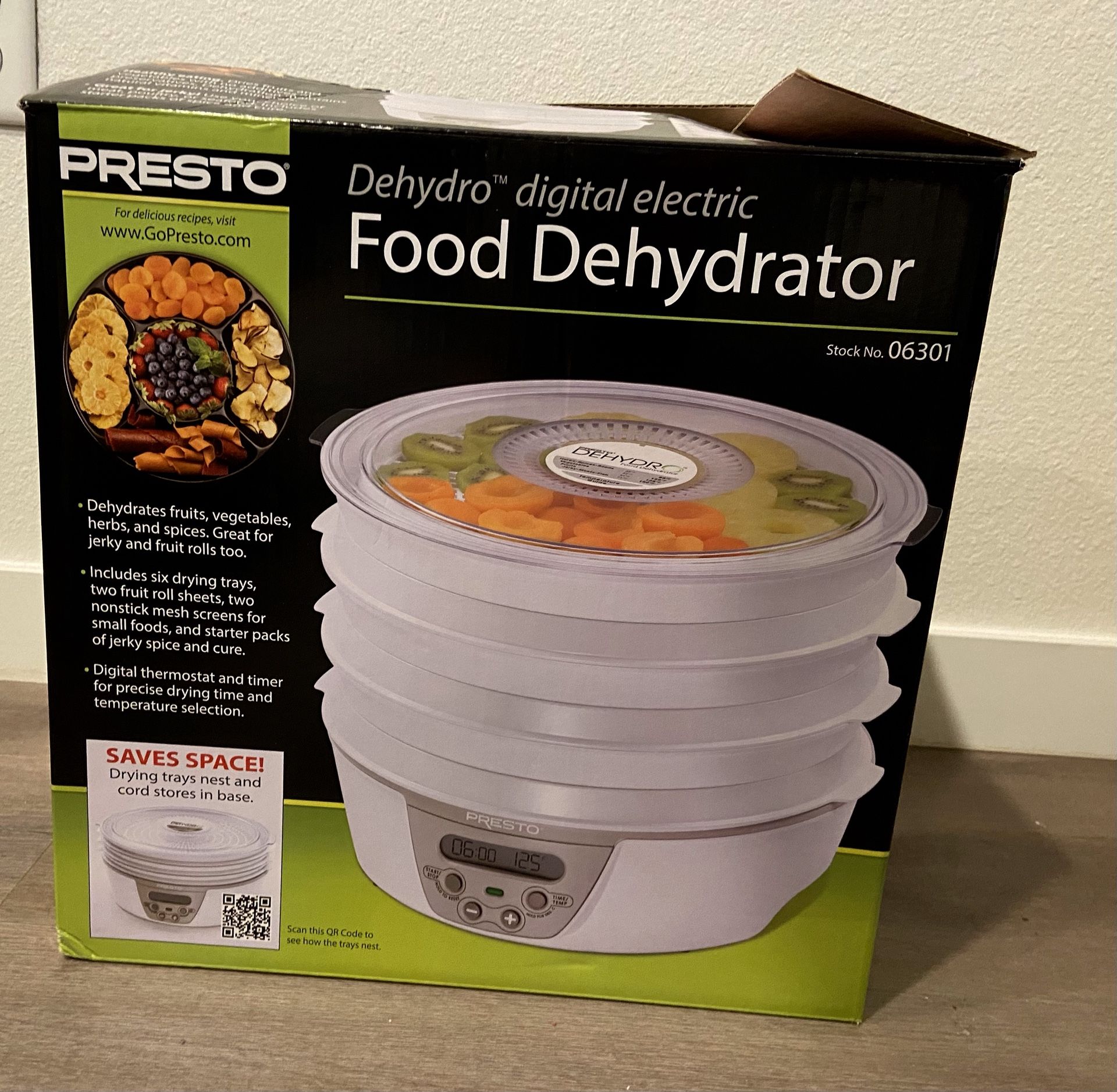 Presto Food Dehydrator, with Extra Trays