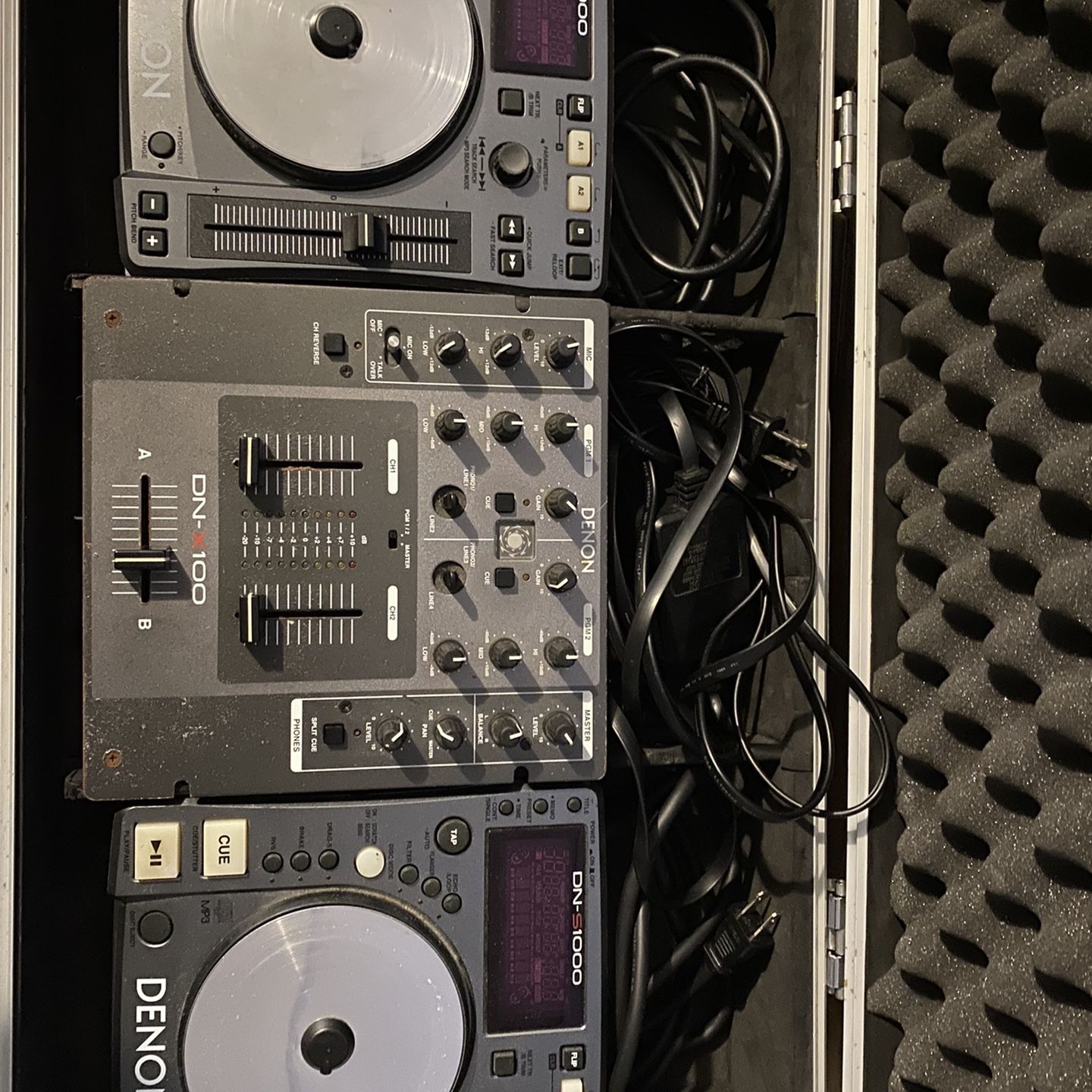 Denon DN-X100 DJ Mixer & Two Denon DN-S1000 for Sale in West Palm