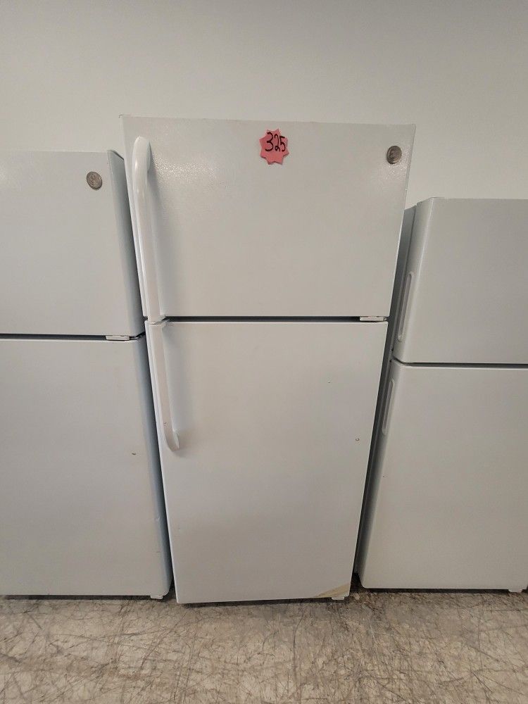 GE Top Freezer Refrigerator Used Good Condition With 90days Warranty