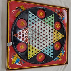 Vintage Chinese Checker Game