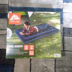 Air Mattress 