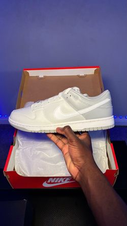 Nike Dunk Low  Size 10.5
