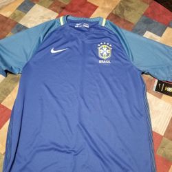Nike Brazil 16/17 Away jersey Size L 