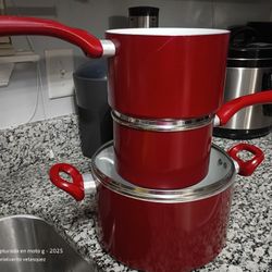 Pots Very Little Use 