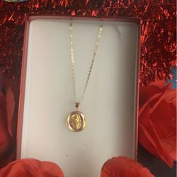 Cadena Con Dije De Oro