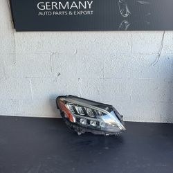 Mercedes Benz W205 19-21 C Class. Headlight  RH. Oem 