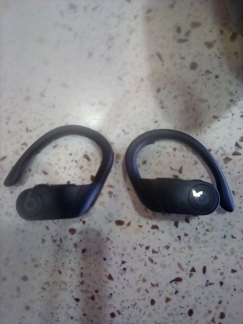Power Beats Pro Wireless Earbuds
