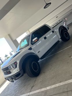 2013 Ford  Raptor F 150 4WD SuperCrew 145" SVT  Mileage 93,035