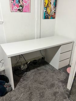 Desk for work or gaming/pc setup