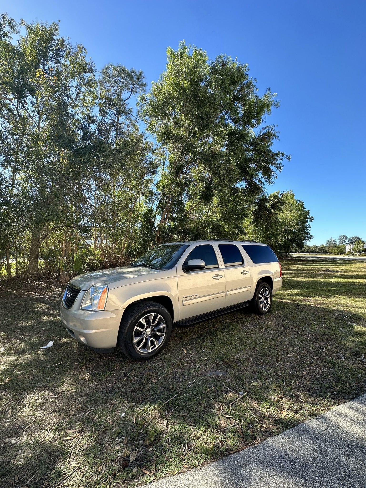 2011 GMC Yukon