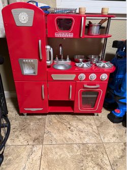 Vintage Kitchen play