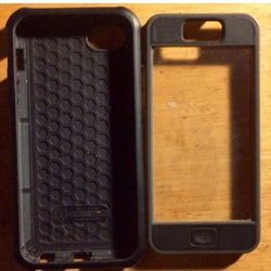 Body Glove / Protective IPhone 5 Case