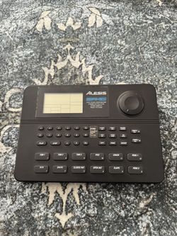 Alesia SR-16 Drum machine