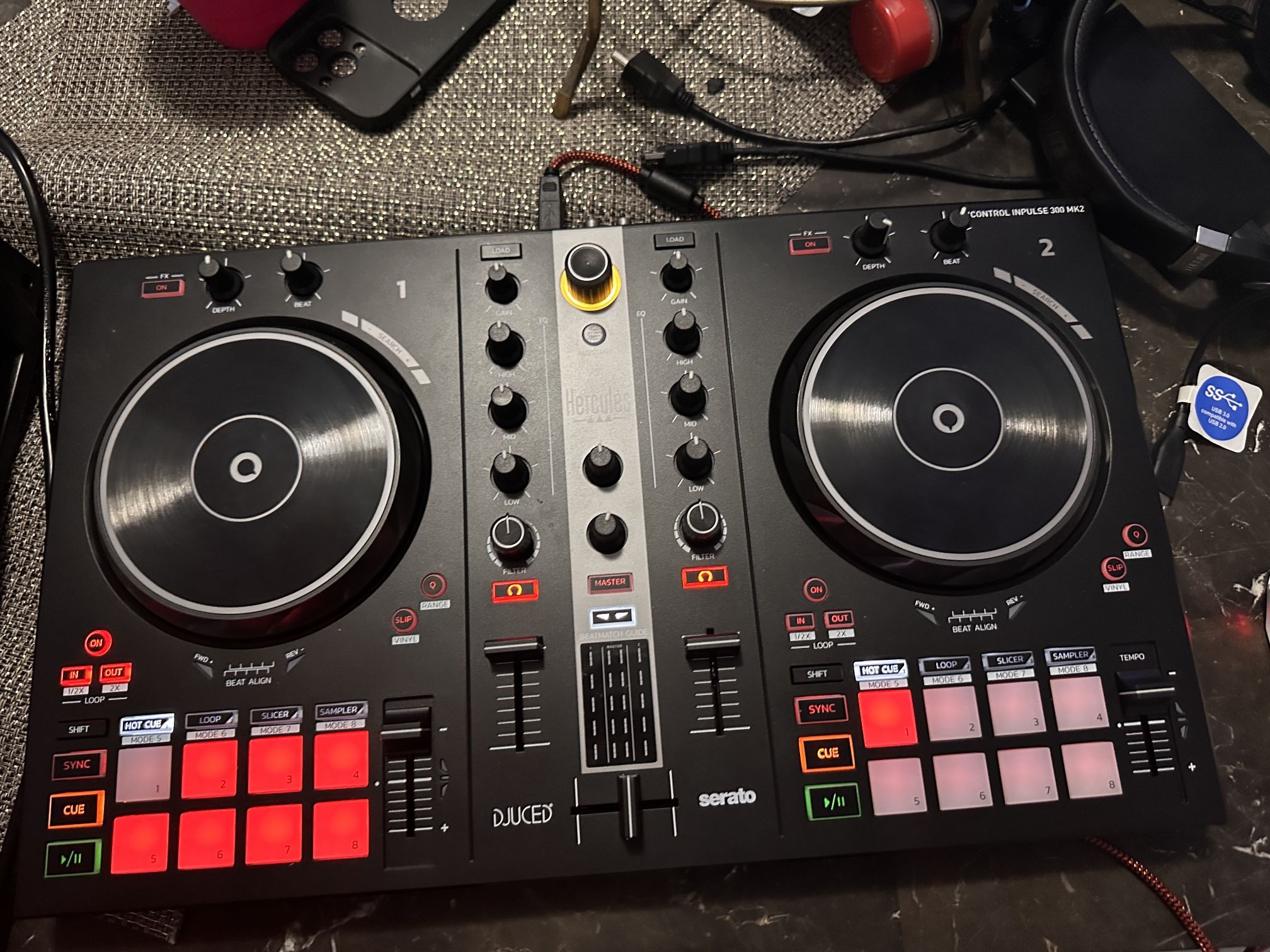 Hercules DJControl Inpulse 300 MK2