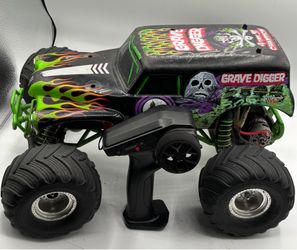 Traxxas grave digger 1/10 2wd brushed rc car