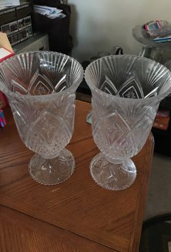 Two vases or candles holder