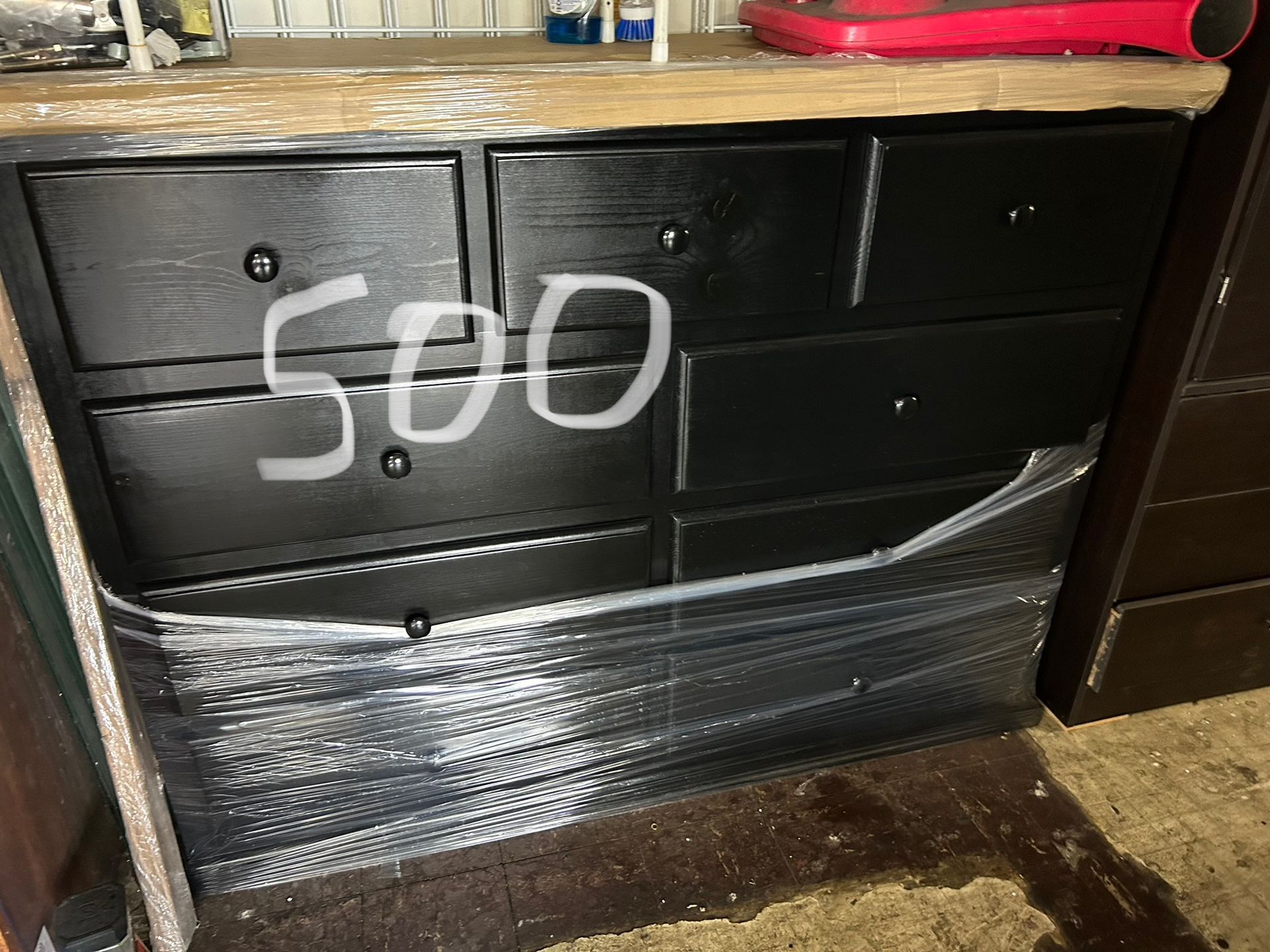 Black 9 Drawers Dresser
