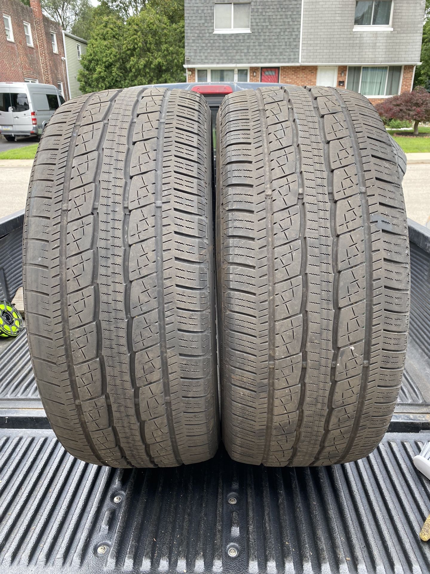 2) 285/45/22 General Grabber HTS60 Tires One tire has slight edge wear DOT 0923 $150 for Both I carry other sizes