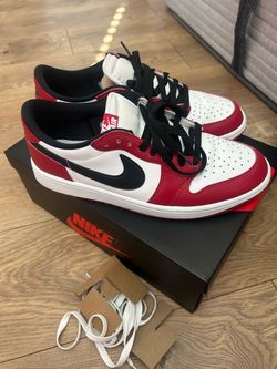 2025 Air Jordan 1 Retro Low OG Chicago HQ6998-600 Varsity Red Black White Sz 9.5