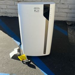 DeLonghi PACEX398VUVC-6ALWH 3-in-1 Pinguino Portable Air Conditioner - White 