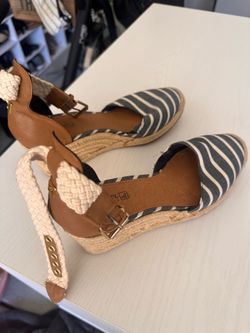 Spery size 9