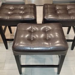3 Bar Stools 