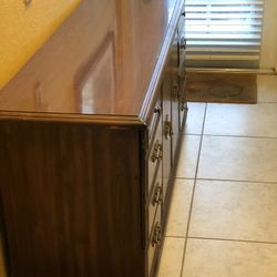 Heavy Pure Wood Dresser 