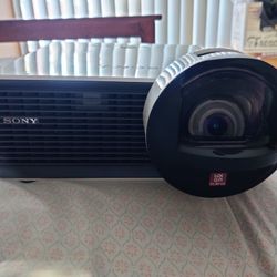 Sony VPL-BW120S Home Theater Projector