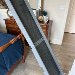 FREE Doggie Items! Kennel, Bed, Pet Grooming Vac