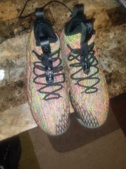 Brons