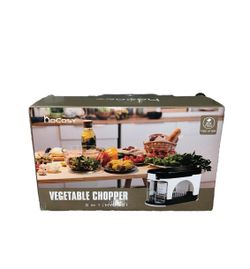 Brand new In box Vegetable Chopper 