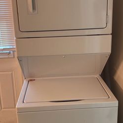 Used Whirlpool Stacked Washer & Dryer